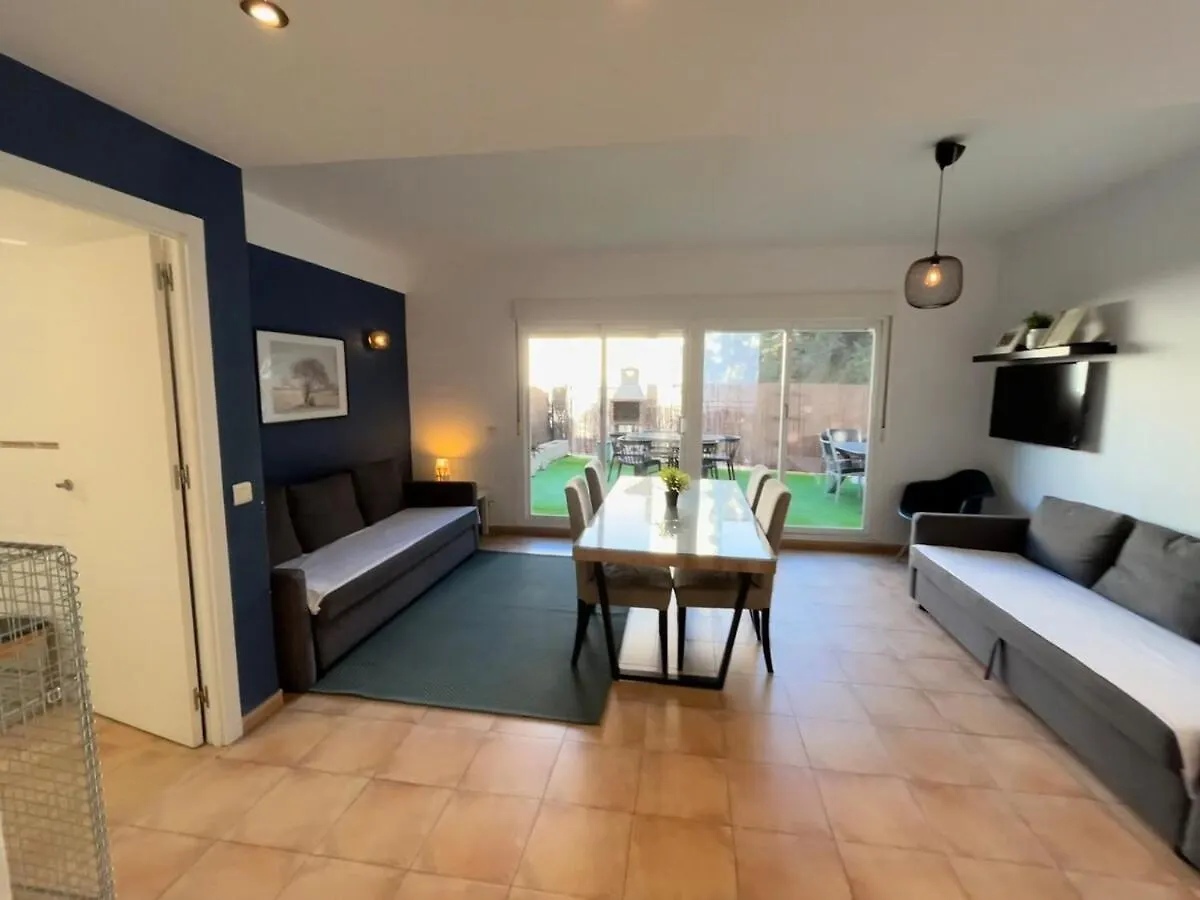 Sunandbed Cumbres Salou Holiday home