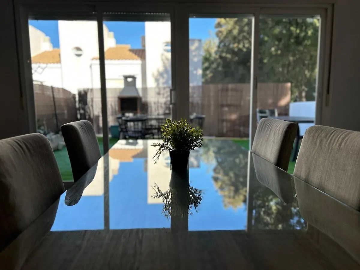 בית נופש Sunandbed Cumbres סאלו